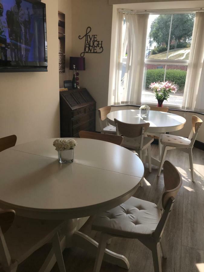 مبيت وإفطار لوترويرث Jasmine House المظهر الخارجي الصورة